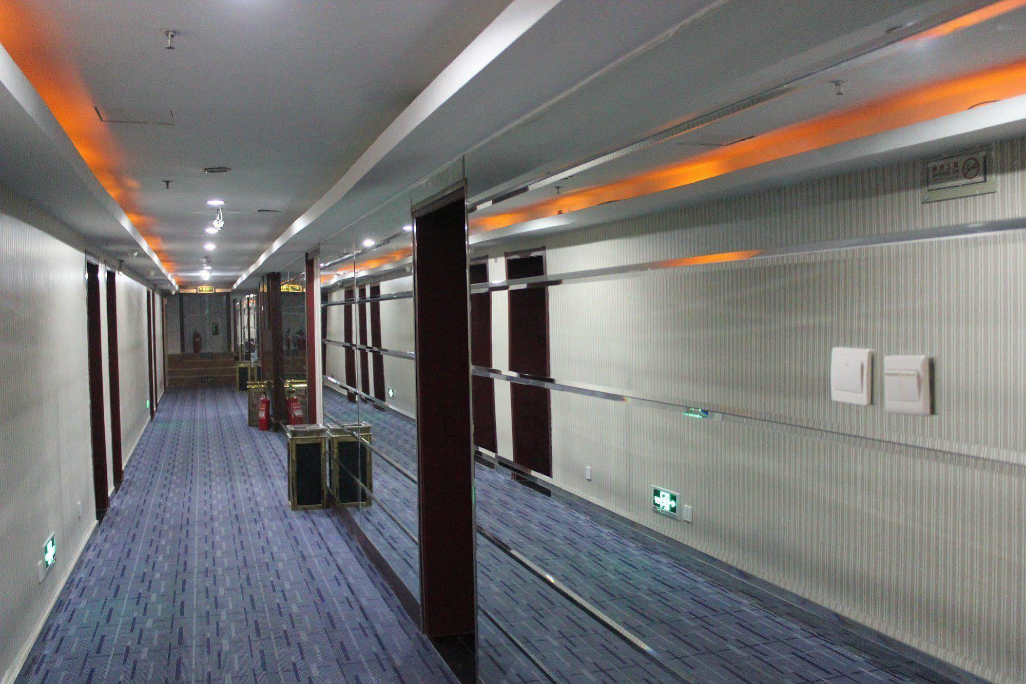 Ao Xiang Ge Hotel Beijing Exterior photo